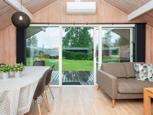 6 Person Holiday Home in Ebeltoft-by Traum
