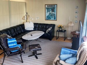 Living area - 6 Person Holiday Home in Vaeggerlose (Vaeggerlose)