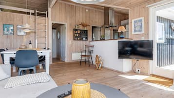 House | Private kitchen | High chair