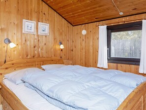 House | 4 bilik tidur 