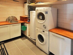 Interior - 6 Person Holiday Home in Allinge (Allinge)