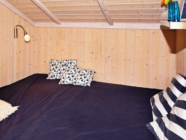 3 camere