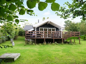 Exterior - Charming Holiday Home in Ebeltoft (Ebeltoft)