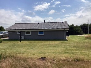 House | Exterior - Luxury Spa Retreat in Vejers - By Traum Ferienwohnungen (Vejers Strand)