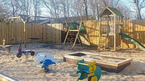 House | Children's area - 4 Star Holiday Home in Vinderup (Vinderup)