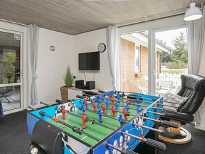 4 Schlafzimmer, Babybetten