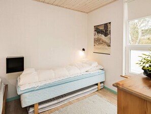 2 bedrooms - 4 Person Holiday Home in Fano (Fano)