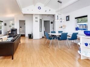 House | Dining - Seaside Charm in Nature - By Traum Ferienwohnungen (Hadsund)