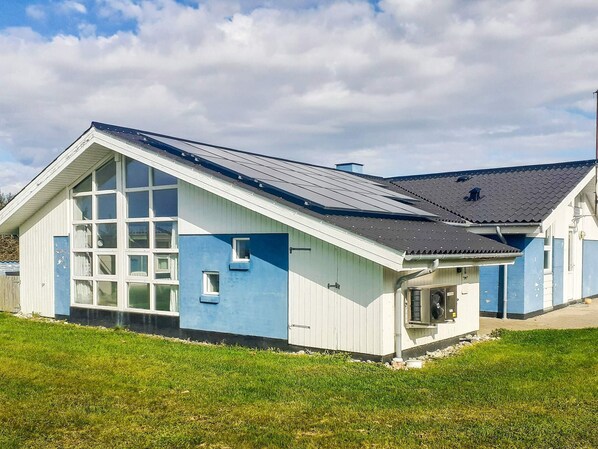 Exterior - 4 Star Holiday Home in Vestervig (Vestervig)