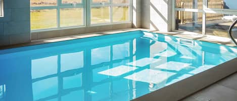 Hus | Pool | Indendørs pool, udendørs pool
