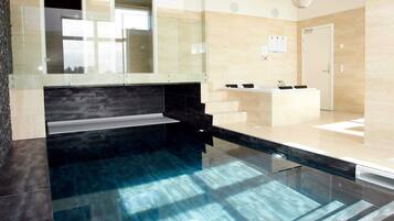 House | Spa treatment