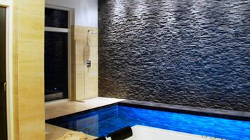 Ferienhaus | Pool | Innenpool, Außenpool
