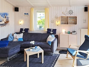 Ferienhaus | Wohnbereich | Kamin