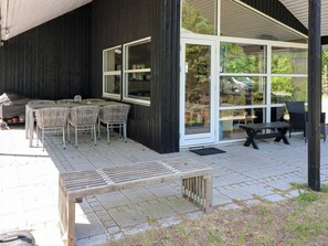 House | Dining - 5 Star Holiday Home in Hadsund (Hadsund)
