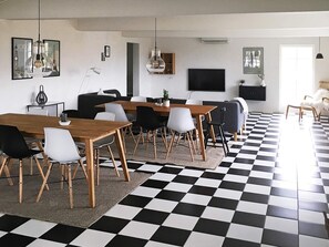 Dining - Luxurious Holiday Home in Jutland with Hot Tub (Aabenraa)