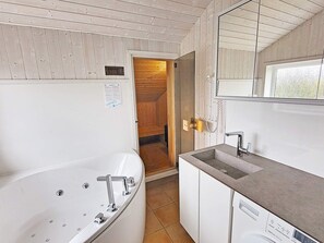 House | Bathroom