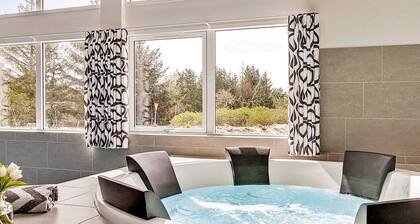 5 Star Holiday Home in Blavand