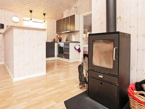 House | Private kitchen | Highchair - 8 Person Holiday Home in Saeby (Sæby)