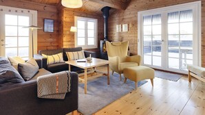 House | Living area - 6 Person Holiday Home in Albaek (Aalbaek)
