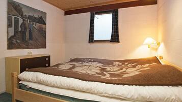 2 Schlafzimmer, Babybetten