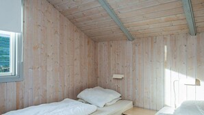 Unclassified image, 4 of 26, button - Charming Holiday Home in Sjølund With Roofed Terrace (Sjølund)
