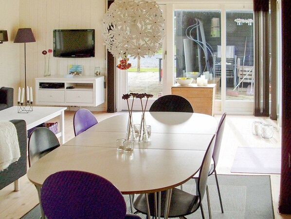 2 Schlafzimmer, Babybetten