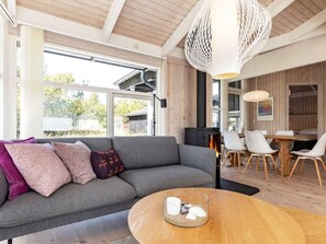 House | Interior - 4 Star Holiday Home in Albaek (Aalbaek)