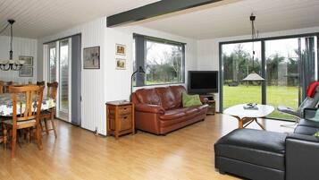 Talo | Oleskelualue | DVD-soitin, MP3-telakointiasema