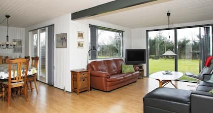 Quaint Holiday Home in Farsø With Indoor Whirlpool