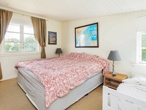 3 bedrooms, cots/infant beds - Scenic Holiday Home in Hovedstaden near Sea (Vejby)