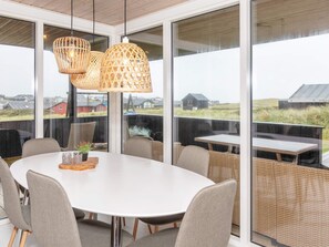 House | Dining - 6 Person Holiday Home in Lokken-by Traum (Lokken)