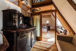 3 chambres, fer et planche à repasser, lit de bébé portatif, Wi-Fi