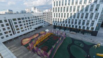 Business-Zimmer | Blick auf den Innenhof