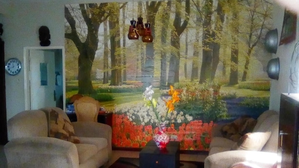 Living area - Wiyata's Love (Monrovia)