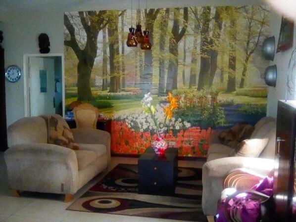 Living area - Wiyata's Love (Monrovia)