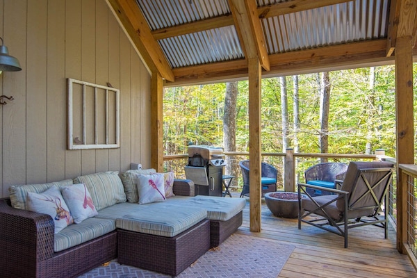 Perfection, covered deck and plenty of seating options with gas fire pit...