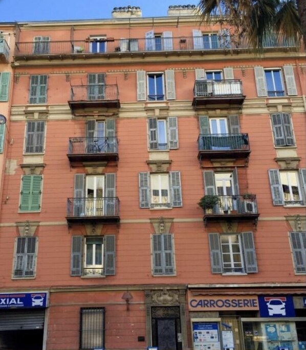 Façade de l’hébergement