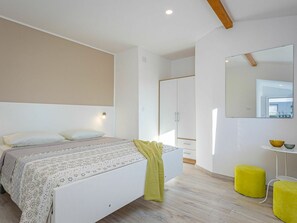 2 bedrooms, travel cot, free WiFi - Wonderful  villa for 6 people with WIFI, A/C, private pool, TV and terrace (Pazin)