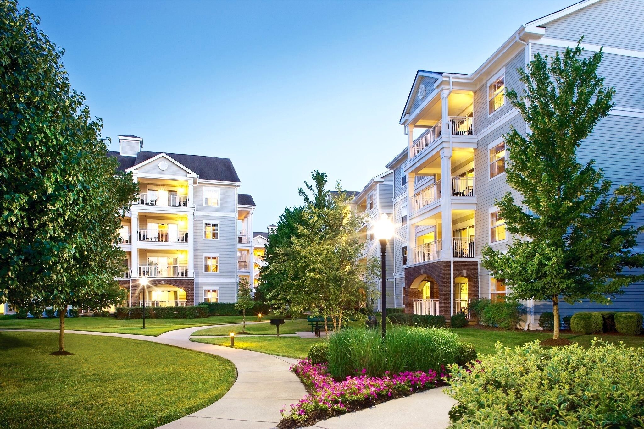 Wyndham Nashville - 1BR Deluxe - 1 Mile to Grand Old Opry - Shuttle to Downtown