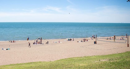 Lakefront 2 Bedroom Cottage For Rent