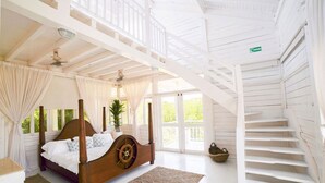 Phòng Deluxe | Minibar, truy cập Internet không dây miễn phí 