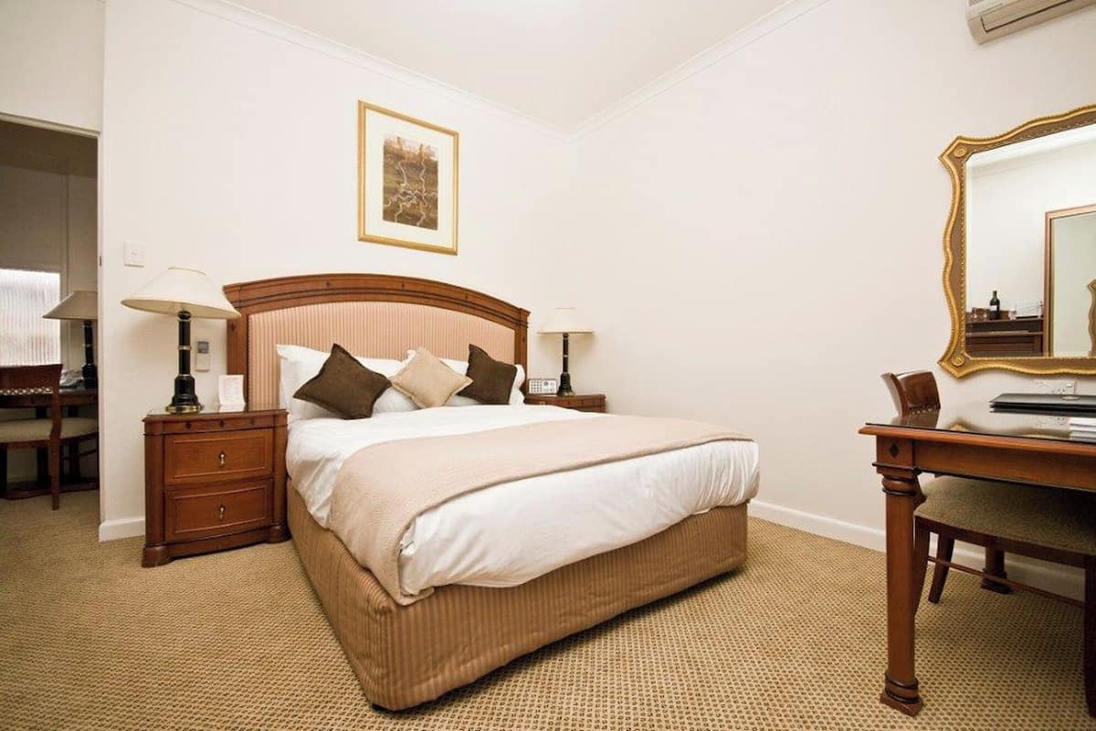 Family Room | 2 bedrooms, minibar, in-room safe, desk
