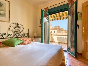 3 Schlafzimmer, Bügeleisen/Bügelbrett, Reisekinderbett