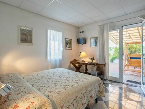 6 slaapkamers, reisbedje, gratis wifi