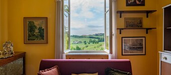 Beautiful private villa for 6 people with terrace and pets allowed