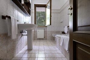Luxury-Villa | Badezimmer