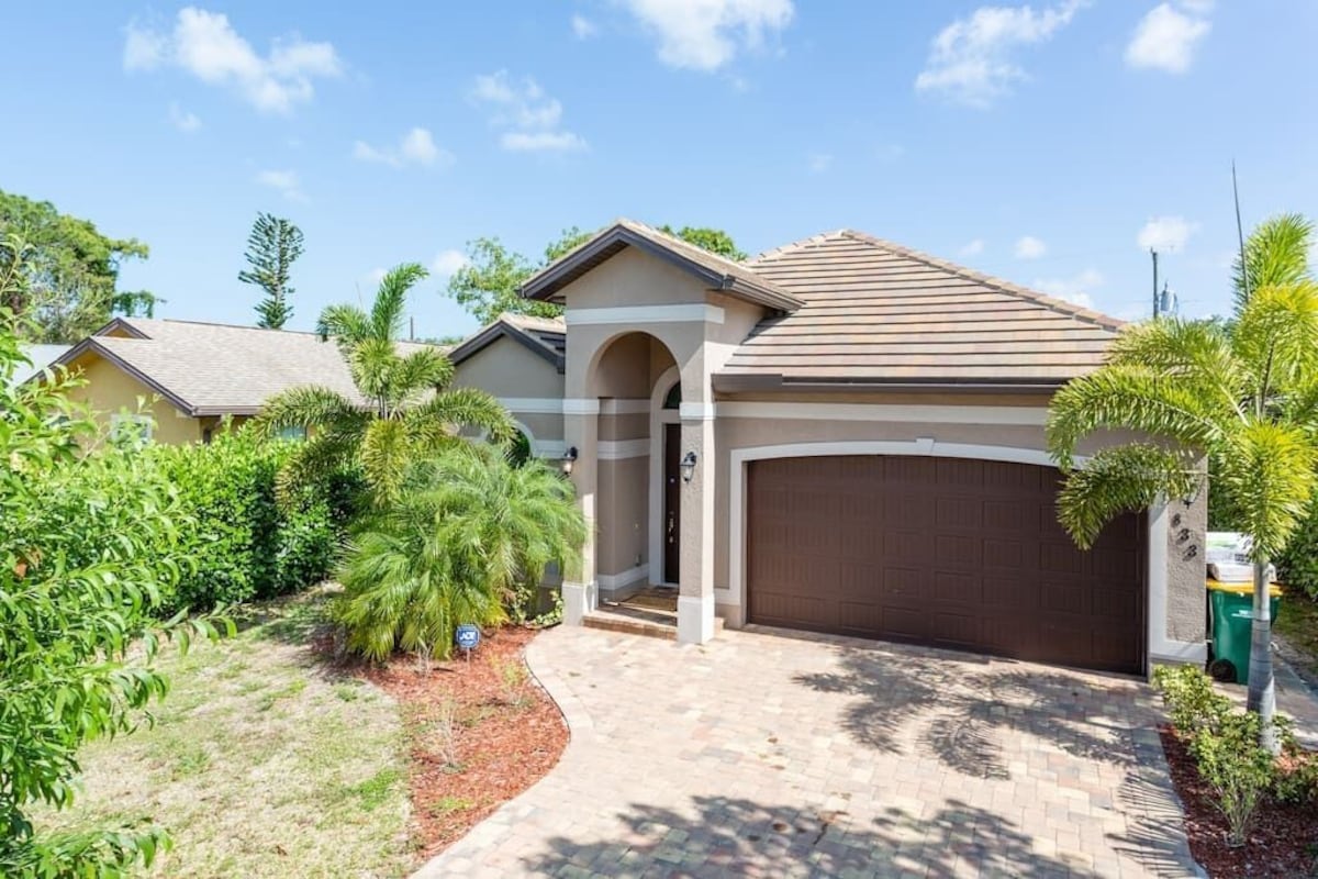 Photo 40 of 833 Naples Oasis: Heated Pool, Steps to Beach!