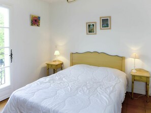 4 slaapkamers, wifi (toeslag), beddengoed