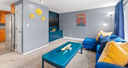 Unique space? Hot tub? King bed? Games Room?