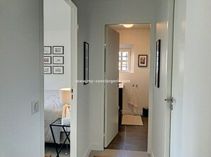 1 bedroom, iron/ironing board, free WiFi